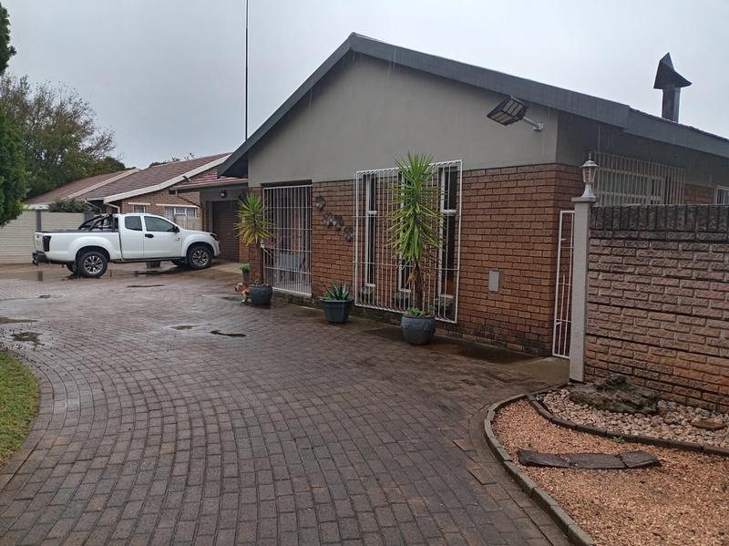 3 Bedroom Property for Sale in Stilfontein North West